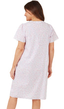 Afbeelding in Gallery-weergave laden, Ladies Polycotton Short Sleeve Swirl Leaf Button Through Nightdress
