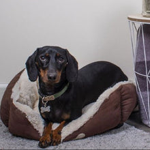 Charger l'image dans la galerie, Sweet Dreams Classic Faux Suede Plush Pet Bed Large 71cm X 58cm X 25cm Assorted Colours
